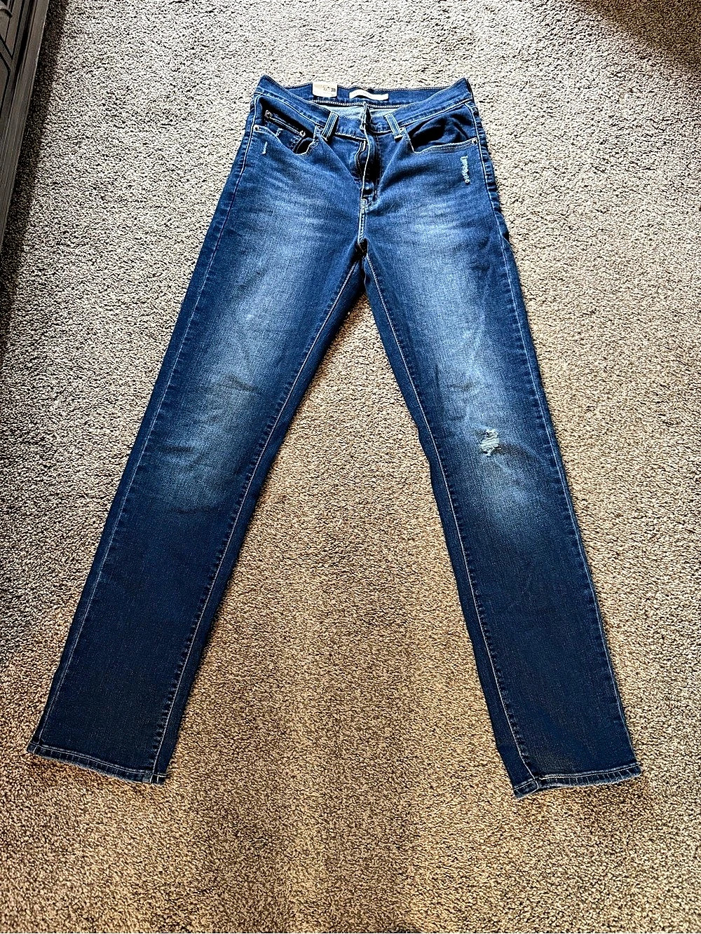 NWT Levi's 724 High Rise Straight Leg Jeans Blue Waist 29